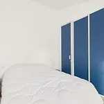 Maison Pour 4 Adultes 2 Enfants A 30 M De La *