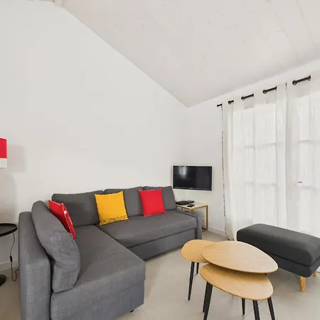 Maison Pour 4 Adultes 2 Enfants A 30 M De La