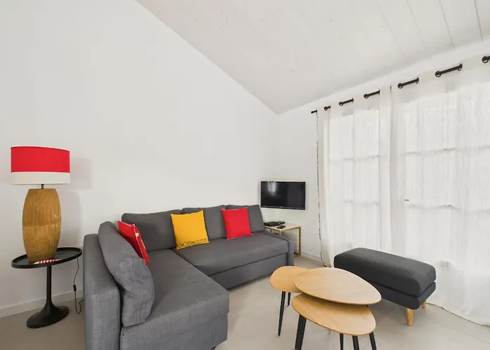 Maison Pour 4 Adultes 2 Enfants A 30 M De La