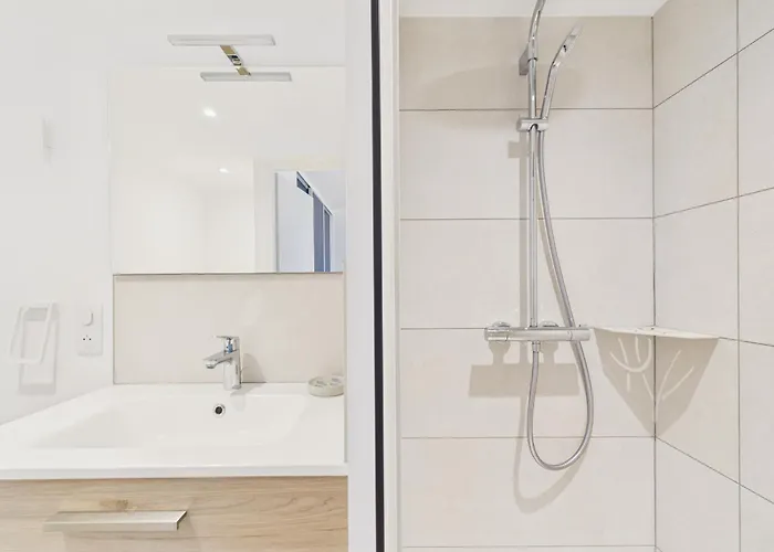 Maison Pour 4 Adultes 2 Enfants A 30 M De La